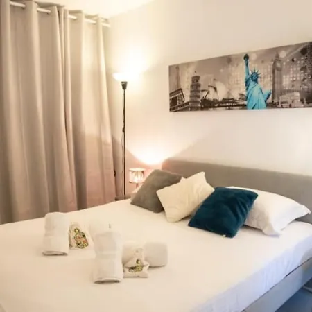 2pieces Avec Jardin Piscine Et Tennis A La Bocca *