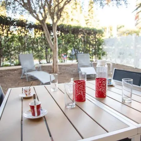 2pieces Avec Jardin Piscine Et Tennis A La Bocca Apartment Cannes